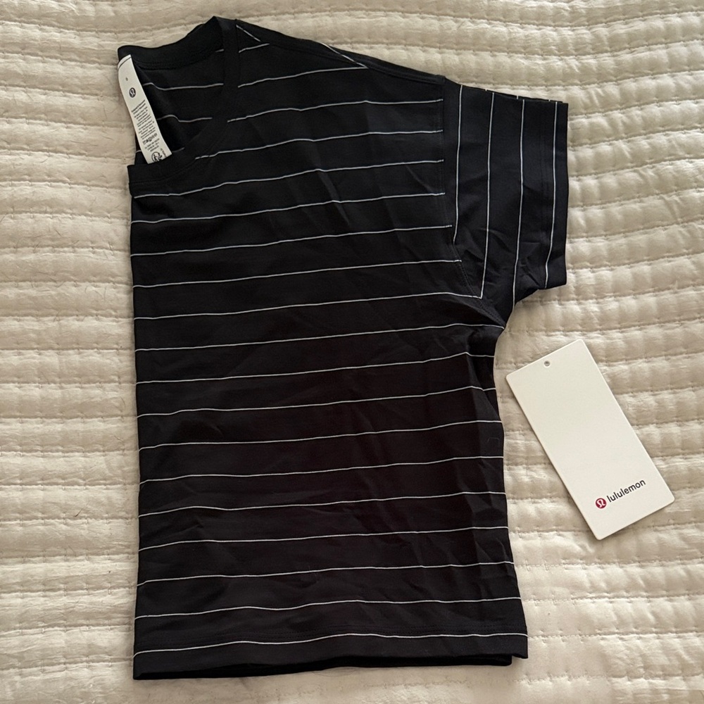lululemon athletica Womens Black Tee with White Stripes